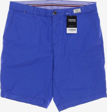 TOMMY HILFIGER Shorts in 33 in Blue: front