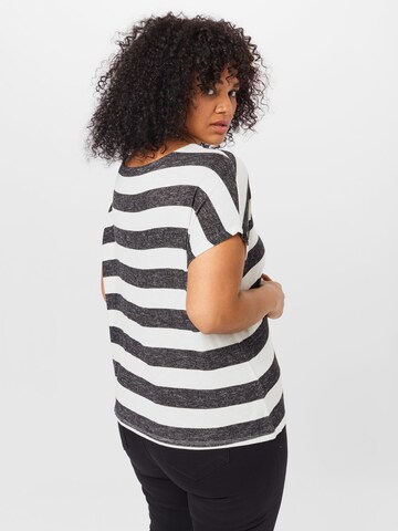 ABOUT YOU Curvy Shirt 'Lamya' in Zwart