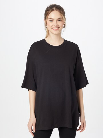 Monki T-Shirt in Schwarz: Vorderseite
