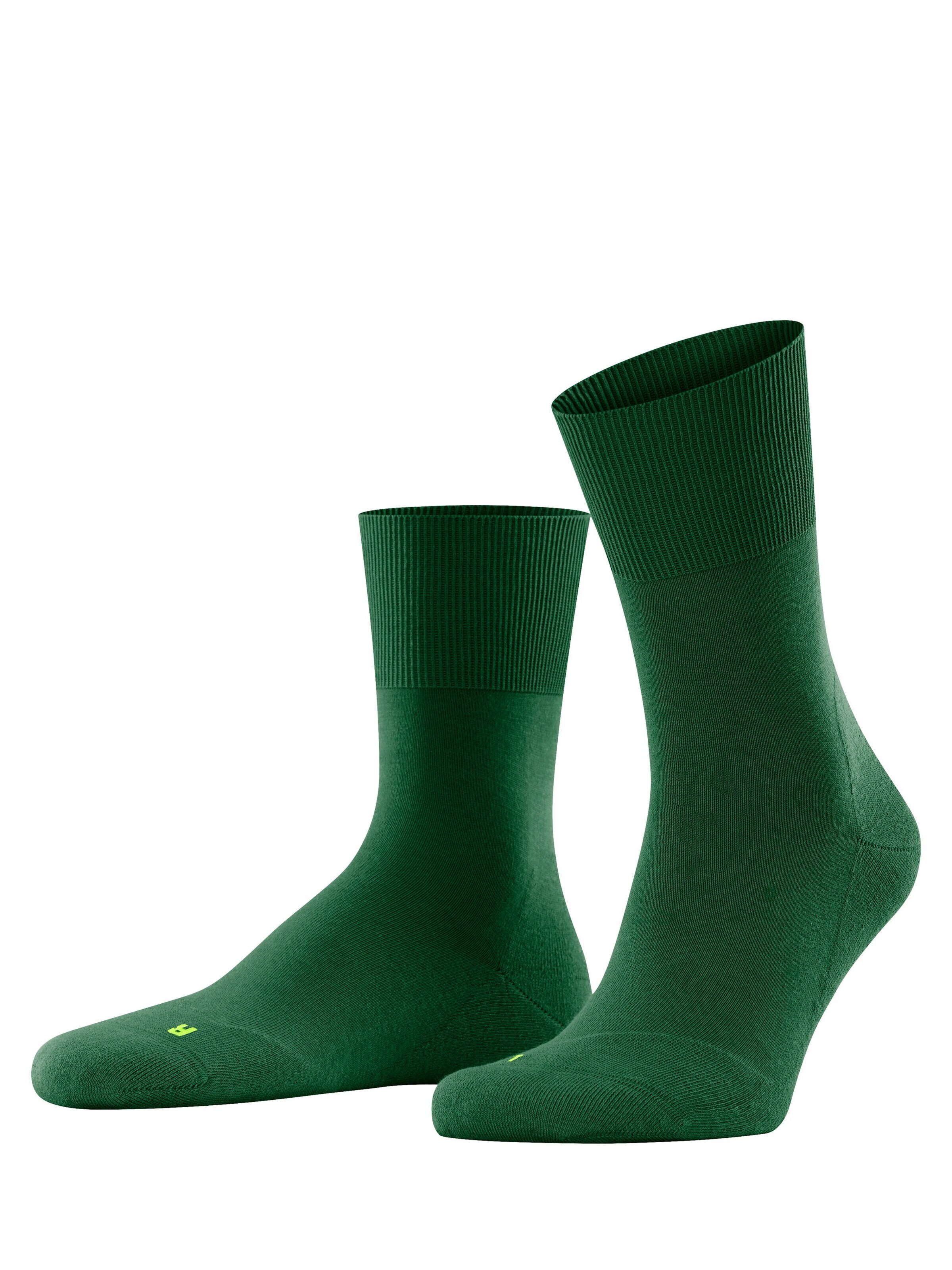 FALKE Socks 'Run' in Green: front