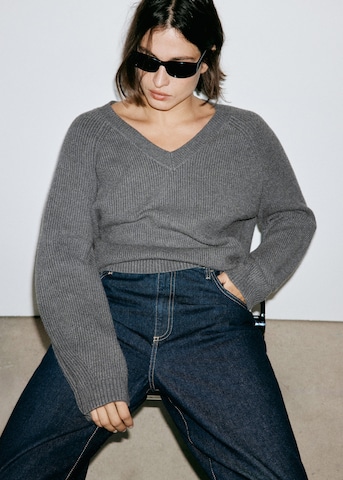 MANGO Sweater 'VIZON' in Grey: front