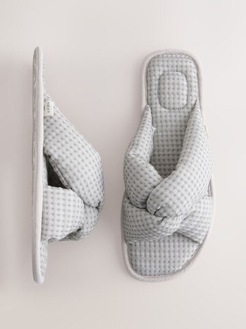 Pantoufle Next en gris