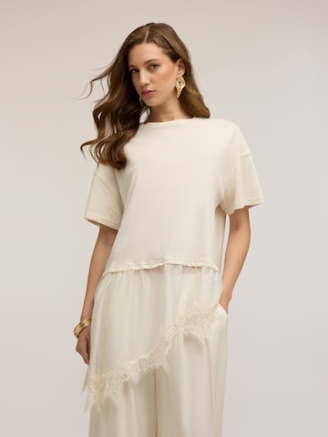 MOTIVI - Camiseta en beige: frente