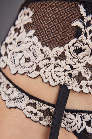 INTIMISSIMI Garter Belt in Black