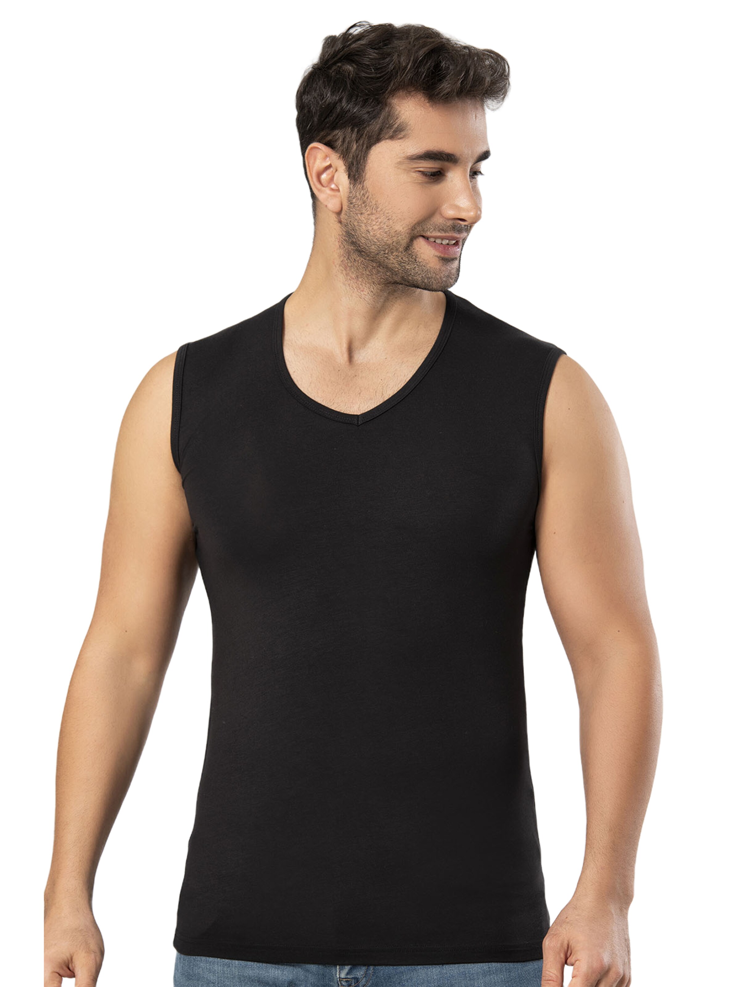 Weweus Undershirt in Black: front