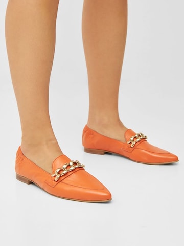 Chaussure basse 'TRACEY' Bianco en orange : devant