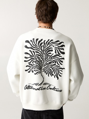 Bluză de molton de la Pull&Bear pe alb: față