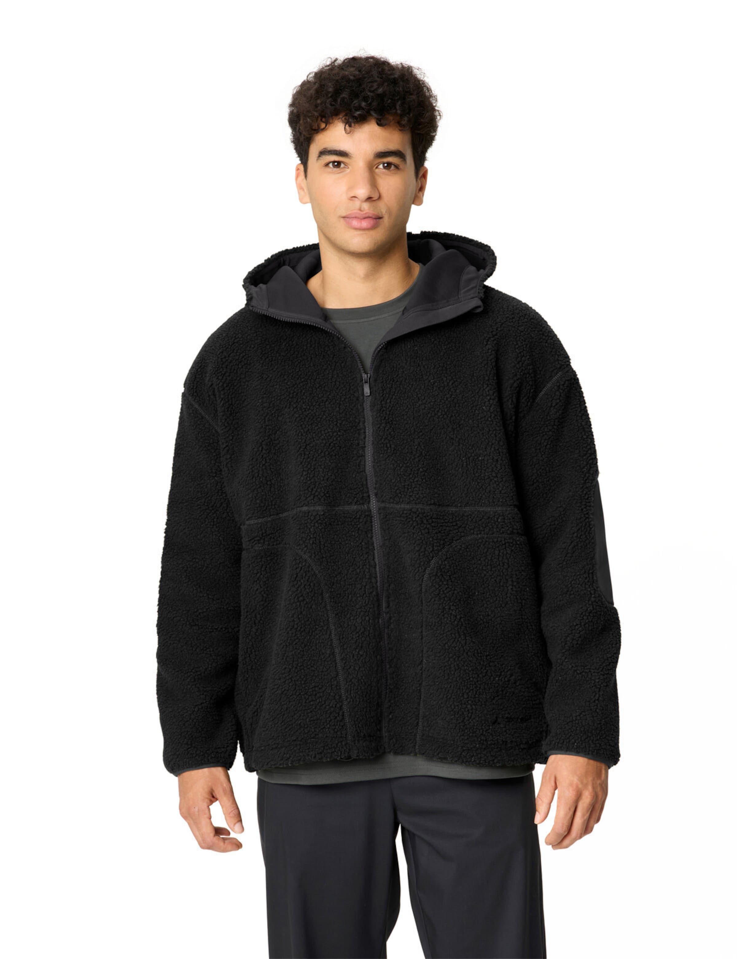 VAUDE Athletic fleece jacket 'Manukau IV' in Black: front