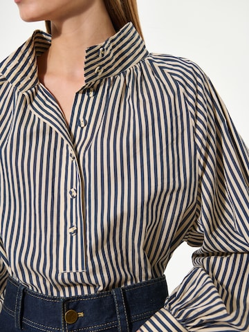 T-shirt ' NicolaDEA ' Dea Kudibal en blanc