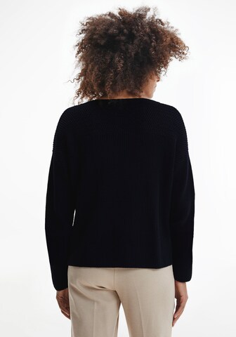 TOMMY HILFIGER Sweater 'Hayana' in Black