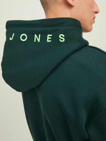JACK & JONES Sweatshirt 'Star Roof' in Green