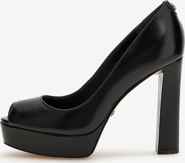 GUESS Pumps in Black: front