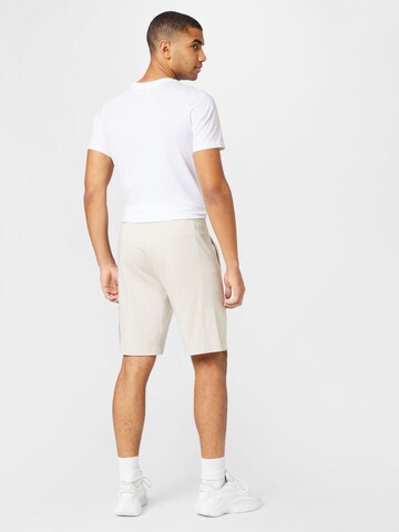 EA7 Emporio Armani Regular Shorts in Beige