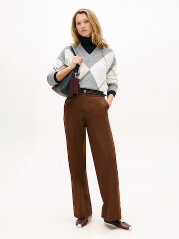 TOMMY HILFIGER Wide Leg Hose in Braun