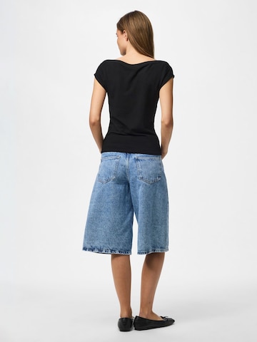 PIECES - Camiseta 'PCSof' en negro