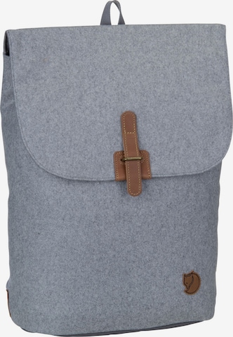 Fjällräven Backpack in Grey: front