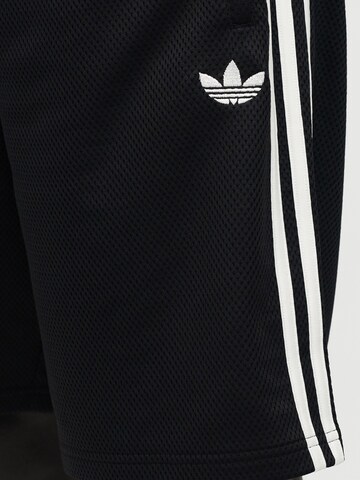 ADIDAS ORIGINALS Regular Pants 'Adicolor' in Black