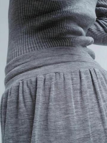 Wide leg Pantaloni 'Barbera Merino' di Seamless Basic in grigio