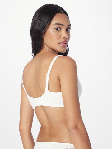 NATURANA T-shirt Bra in Beige