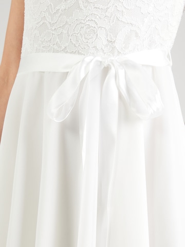 Robe de cocktail SWING en blanc