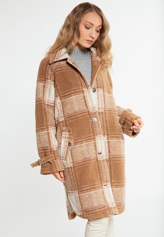 RISA Between-Seasons Coat in Beige: front