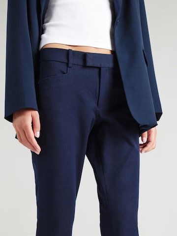 Banana Republic Slimfit Hose in Blau