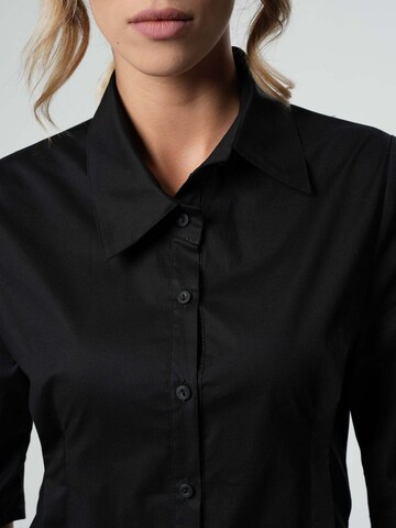 Metamorphoza Blouse in Black