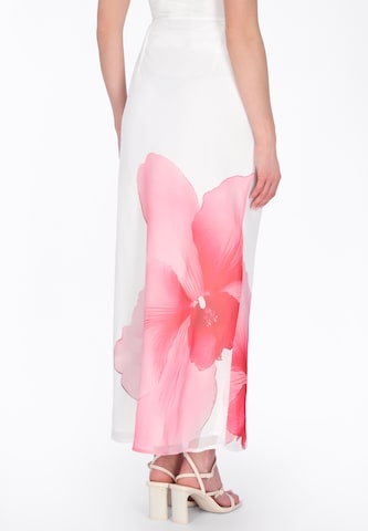 Usha - Saia em branco