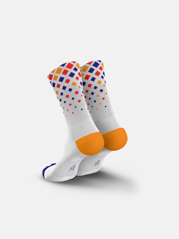 INCYLENCE Athletic Socks 'CRYSTALS' in Orange