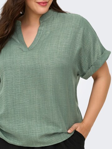 Chemisier 'BAY' ONLY Carmakoma en vert