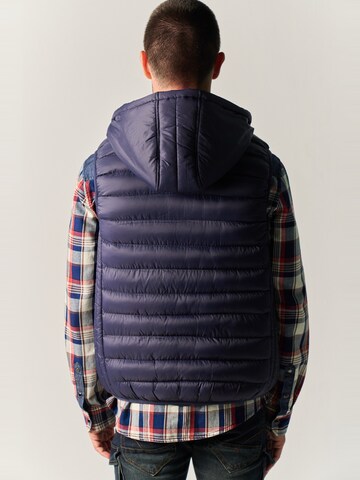 Gilet KOROSHI en bleu