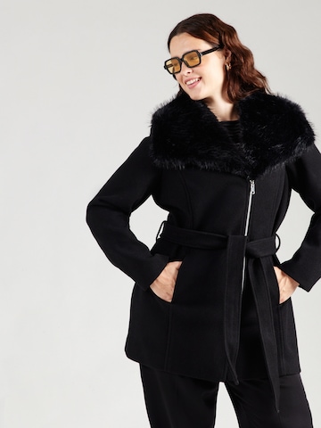 Vero Moda Curve - Abrigo de entretiempo 'VMCAUTUMNBETTY' en negro