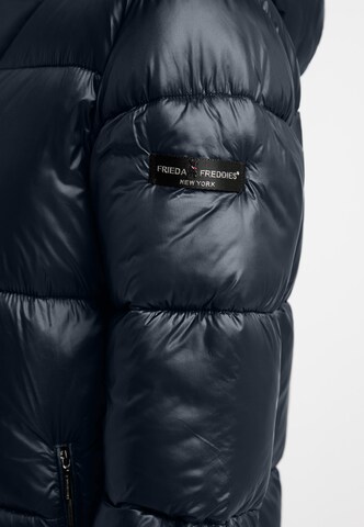 Frieda & Freddies NY Funktionsmantel 'Shelly' in Blau