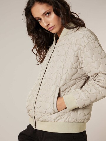 Veste mi-saison 'Lovely' Deeluxe en vert