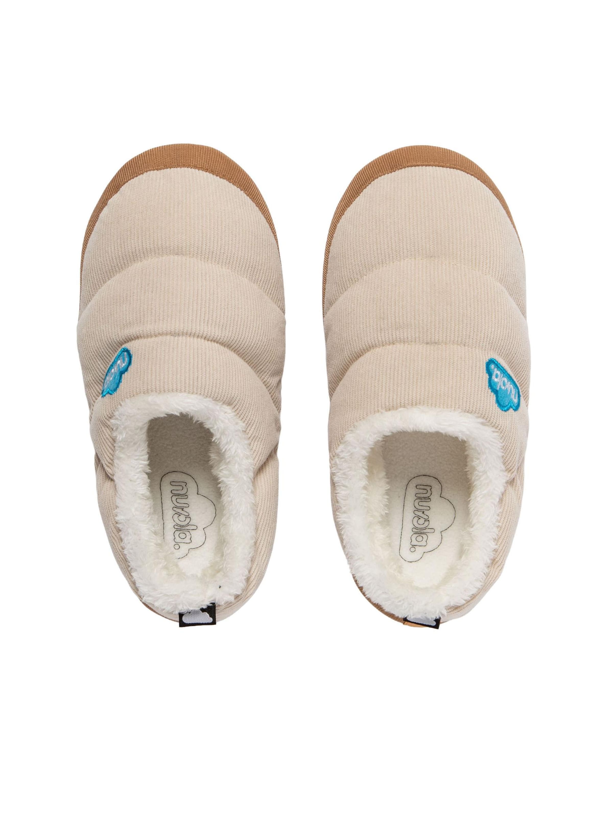 Ciabatta 'Classic Cordy' di Nuvola. in beige