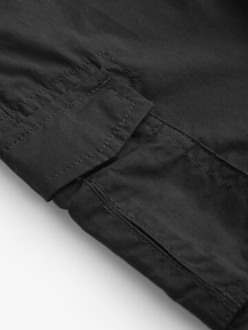 Effilé Pantalon Next en noir