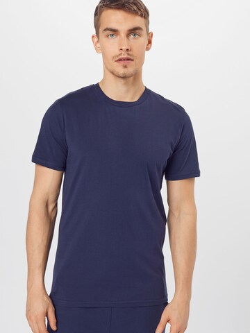 T-Shirt By Garment Makers en bleu : devant