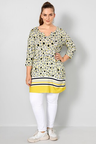 Janet & Joyce Tunic in Yellow: front