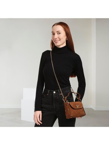 Florence Schoudertas in Bruin: voorkant