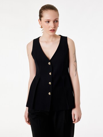 Koton Vest in Black: front