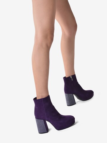 Baldinini Ankle Boots 'Heeled' in Purple: front