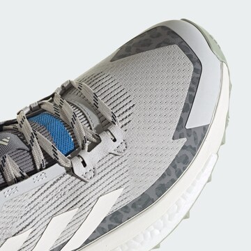 ADIDAS TERREX Lage schoen 'Free Hiker 2.0' in Grijs