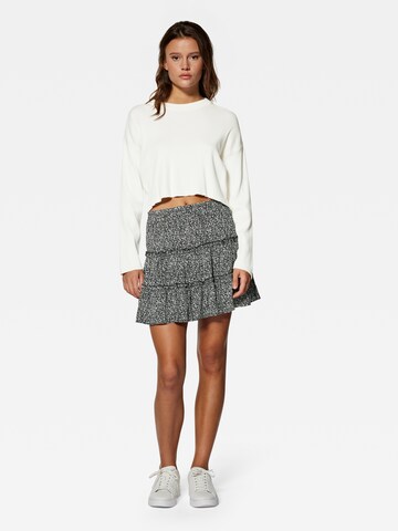 Mavi Sweater in White