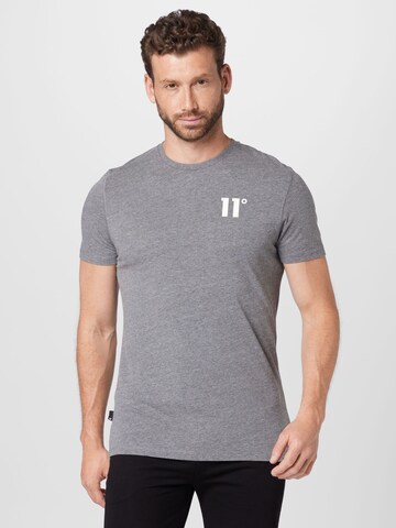 11 Degrees T-Shirt 'Core' in Grau: predná strana