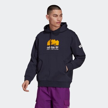 ADIDAS ORIGINALS Суичър в синьо: отпред