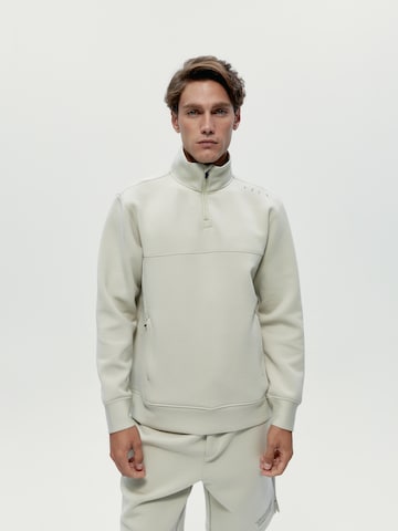 Born Athletic Sweatshirt 'Lowa' in Grey: front