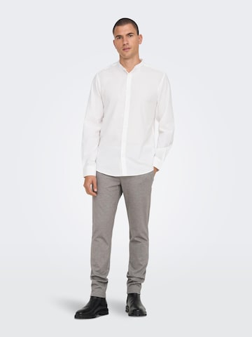 Slim fit Camicia 'Sane' di Only & Sons in bianco