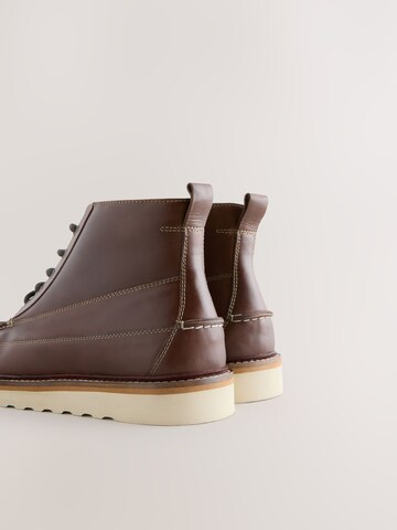 Next Boots med snörning i brun