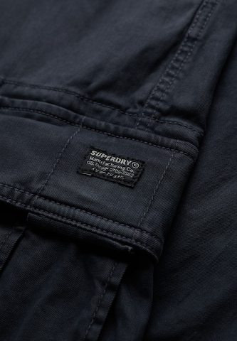 Regular Pantalon cargo 'Core' Superdry & Co en bleu