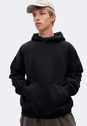 Sweat-shirt 'ESSENTIAL POPOVER 2.0' Abercrombie & Fitch en noir